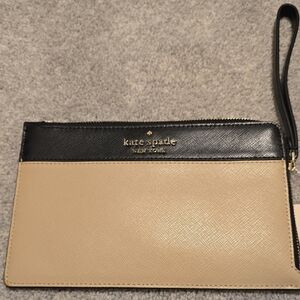 Kate Spade Two-Tone Black and Cream Wristlet
